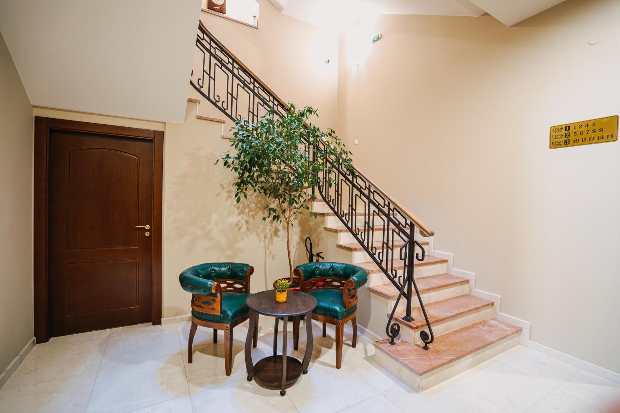 Hotel Хотел Театъръ Plewen Exterior foto